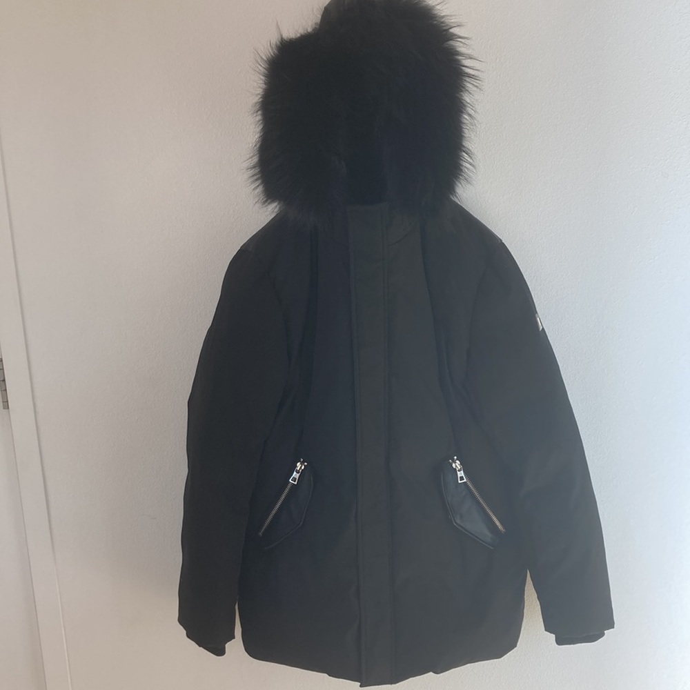 M. Benisti Canadian high fashion quality parka with fox fur removable hood. - Picture 1 of 16